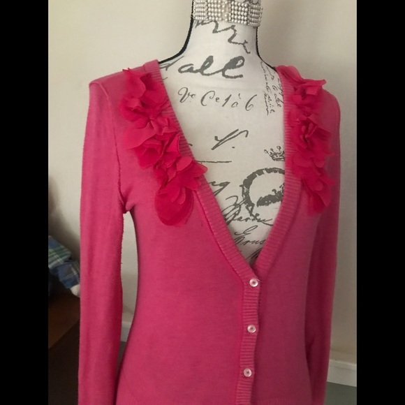🩷 Hollister Pink Flower Long Sleeve Cardigan M‼️FINAL SALE - Picture 6 of 7